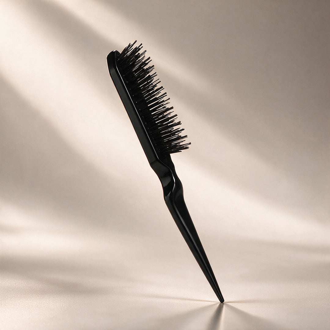 Teasing Brush